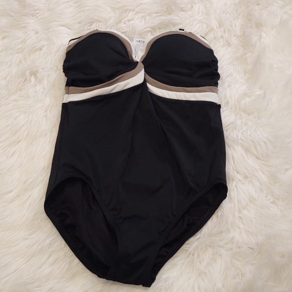 Land’s End Bandeau black one piece swimsuit - Picture 4 of 4